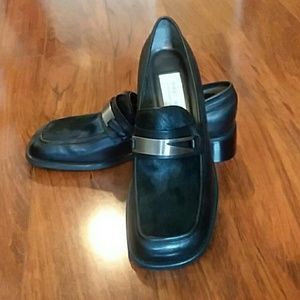 Leather loafer